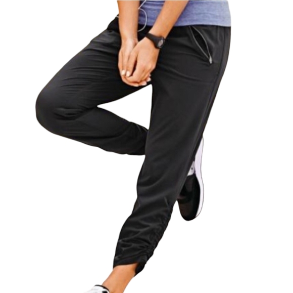 Athleta Aspire Ankle Pant in a Dark Charcoal Gray Color...